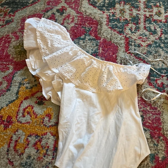 White Eyelet Ruffle Top - Picture 5 of 5